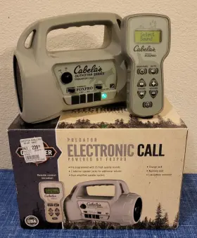 Cabfox1 Cabelas/foxpro Predator Electronic Coyote Call Mo# 35 Calls