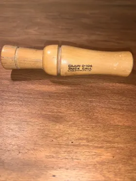 D104 Cajun Vintage Wooden Duck Call Lake Charles La - Works Great D104 Cajun Vintage Wooden Duck Call Lake Charles La - Works Great