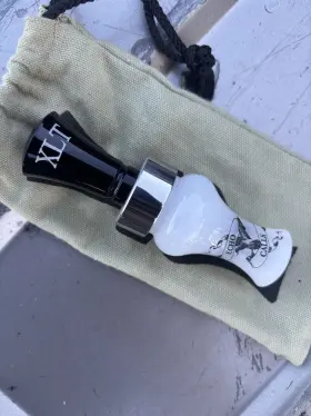 79005 Echo Calls Xlt Duck Call Mallard Hen Single Reed Acrylic Black/pearl #79005 79005 Echo Calls Xlt Duck Call Mallard Hen Single Reed Acrylic Black/pearl #79005