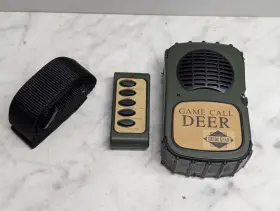 Cy-01 Gear Guide Remote Deer Game Call Controlled Noise Box Speaker For Hunting Cy-01 Gear Guide Remote Deer Game Call Controlled Noise Box Speaker For Hunting