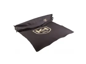 Kht0018 Knight & Hale 049443948067 And Dry-sock Changing Mat.