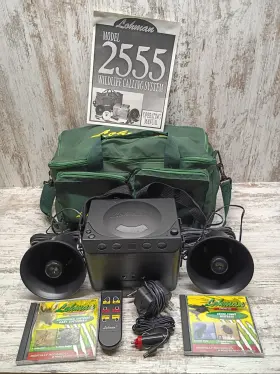 Lohman 2555 Wildlife Calling System Model With Bag Cords And Cds
