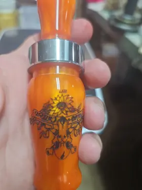 Rnt 20100831-042-001 Daisy Cutter Duck Call Orange Plastic Metal Reed