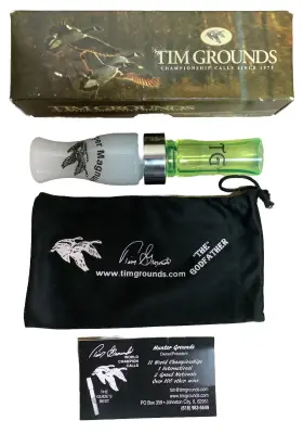 Tim Grounds 616337300296 Super Magnum Duck Game Call With Case In Original Box - White/green Tim Grounds 616337300296 Super Magnum Duck Game Call With Case In Original Box - White/green