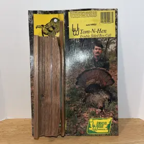 Ww037 Woods Wise Vintage Nos Tom-n-hen Double Sided Box Turkey Call Ww037 Woods Wise Vintage Nos Tom-n-hen Double Sided Box Turkey Call